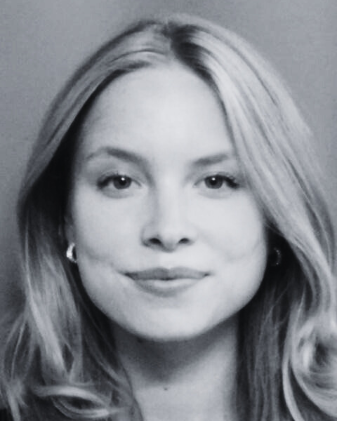 Angelina, 4 years experience, available 20 hours p/w