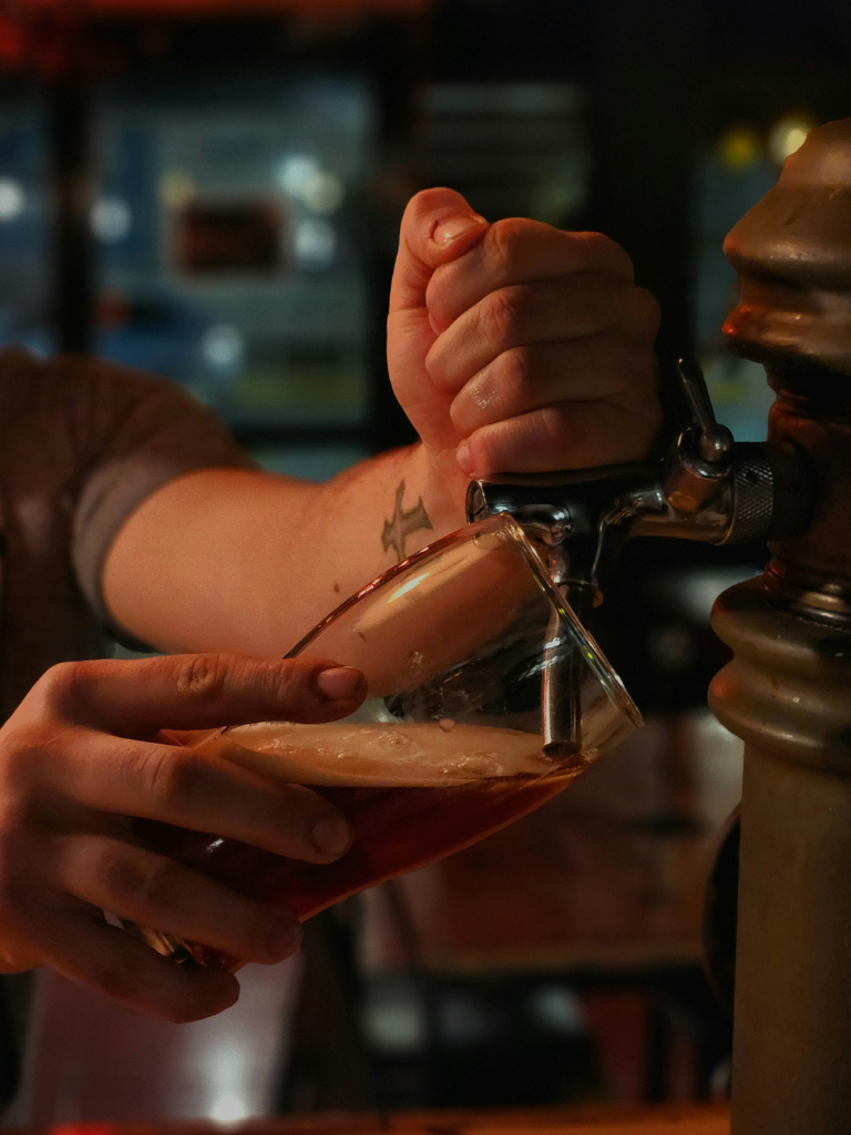 Farkas, 3 years experience, available 32 hours p/w