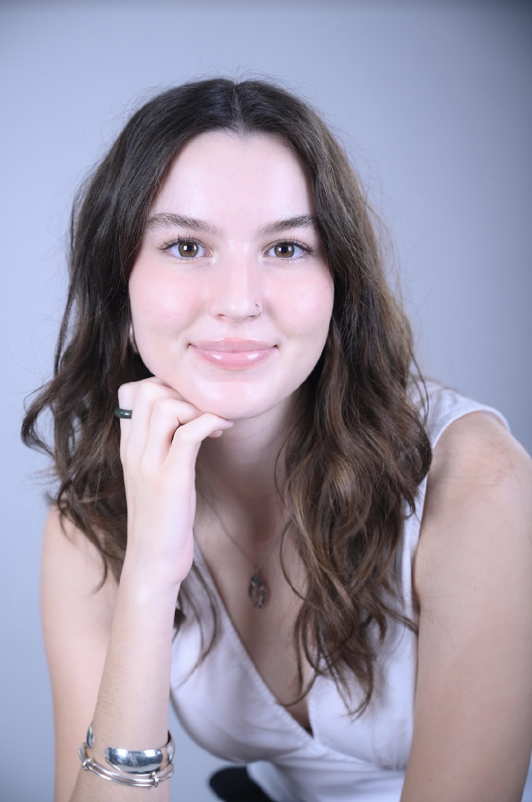 Lily, 1 year experience, available 15 hours p/w