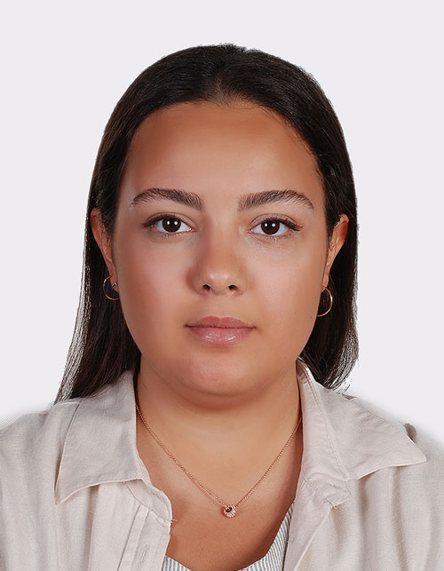 Toulo, 2 years experience, available 16 hours p/w